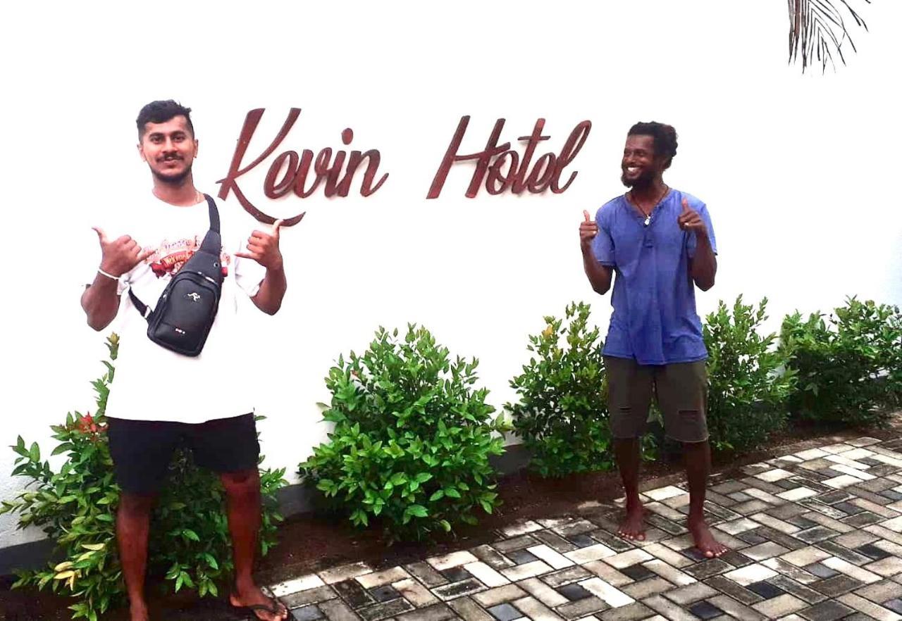 Kevin Hotel Dickwella Exterior photo